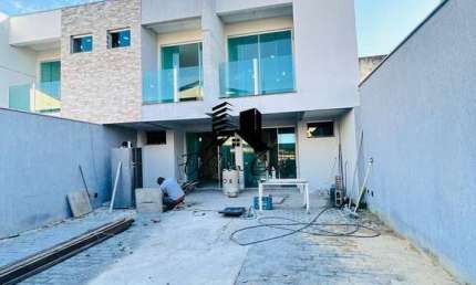 Casa 3 Quartos a venda bairro Vale das Amendoeiras em Contagem MG