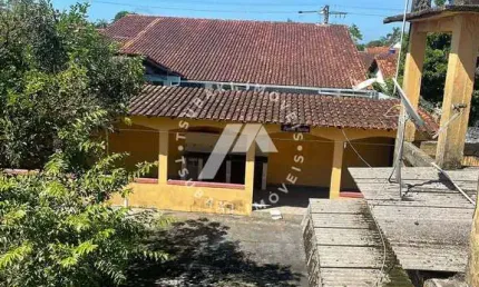 Casa com 4 quartos à venda na Rua Onze, 10, Águas Lindas, Ananindeua