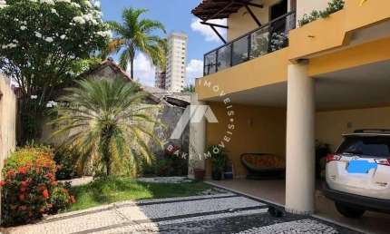Casa com 5 quartos à venda na Travessa Três de Maio, 10, São Brás, Belém