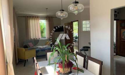 Casa com 3 quartos à venda na Rua do Acampamento, 10, Telégrafo Sem Fio, Belém