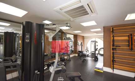 Apartamento à venda, Jardim Paulista, São Paulo, SP 4 suítes com closet, armários e varanda privati