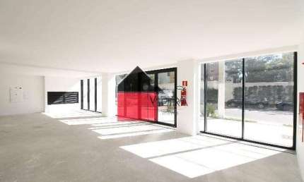 Ponto comercial para alugar na Rua Coriolano, Vila Romana, São Paulo