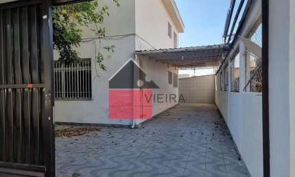 Casa à venda 252m2  em Sacomã, São Paulo, Possue 3 dormitorios, sala dois ambientes, cozinha, dois