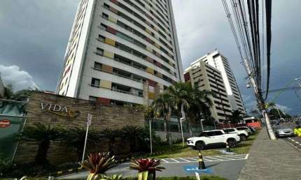 Apartamento mobiliado 96m2, 2ºandar, 3 quartos, na melhor localização de Manaus-Bairro Adrianópolis