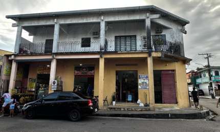 Prédio comercial no Bairro Da Paz, com 390m², todo alugado, rendimento ótimo mês no coração do bairro da Paz