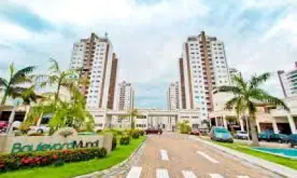 Apartamento 96m², 3 quartos, 14º andar, mobiliado, no Aleixo, localização privilegiada