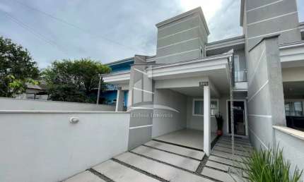 Casa com 3 quartos à venda na Avenida Santos Dumont, Aventureiro, Joinville
