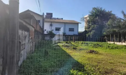 Terreno à venda na Rua Benjamin Constant, Costa e Silva, Joinville
