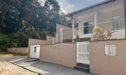 Casa com 4 quartos à venda na Rua Vereador Kurt Alvino Monich, Costa e Silva, Joinville