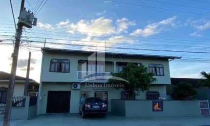 Sobrado (2 casas independentes) com sala comercial Iririu