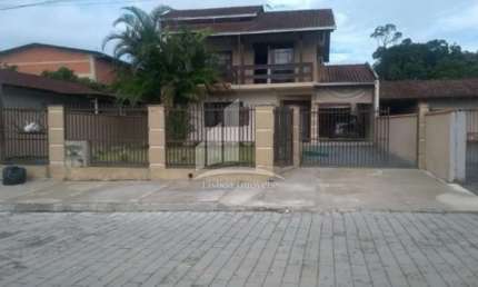Casa com 3 quartos à venda na Rua Quinze de Novembro, Vila Nova, Joinville