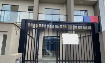 Casa com 2 quartos à venda na Rua Albano Schmidt, Boa Vista, Joinville