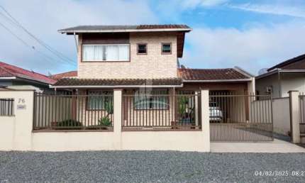 Casa com 1 quarto à venda na Rua Afonso Moreira, Boehmerwald, Joinville