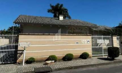 Casa com 4 quartos à venda na Rua Quinze de Novembro, Vila Nova, Joinville