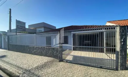 Casa Comercial e Residencial Averbada a venda no bairro Jardim Iririú !!