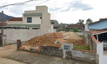 Terreno à venda na Rua Jaguarão, 48, Boa Vista, Joinville