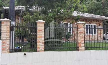 Casa com 4 quartos à venda na Rua Rolando Gurske, Vila Nova, Joinville