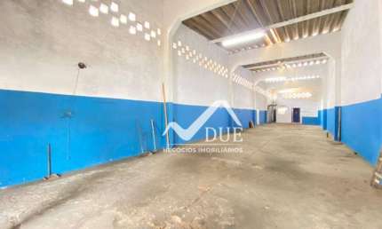Galpão, 255 m² - venda por R$ 2.000.000 ou aluguel por R$ 9.000/mês - Estuário - Santos/SP