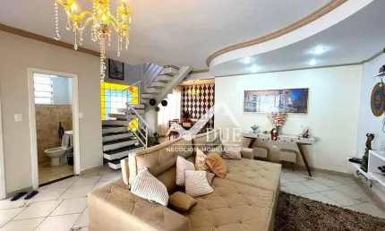 Casa triplex no campo grande com 5 dormts - proximo a linha do vlt