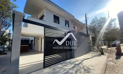 Casa com 3 dormitórios à venda, 175 m² por R$ 2.200. - Ponta da Praia - Santos/SP