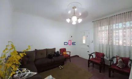 Apartamento no Gonzaga, com 103m2 de área útil, 3 quartos e doc OK