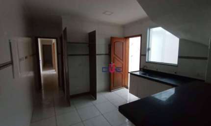 Casa tipo sobreposta baixa isolada, quintal com churrasqueira, 3 dormitórios à venda, 75 m² por R$ 480.000 - Marapé - Santos/SP