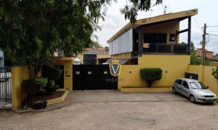 Prédio à venda na Avenida da Uva, Poste, Jundiaí