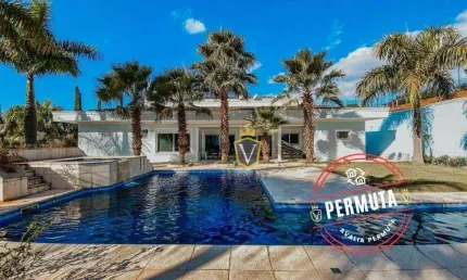 Casa com 4 dormitórios à venda, 482 m² por R$ 3.880.000,00 - Parque da Fazenda - Itatiba/SP