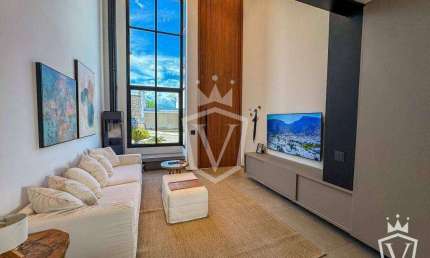 Casa com 3 dormitórios, 230 m² - venda por R$ 3.200.000,00 ou aluguel por R$ 21.000,02/mês - Gramadão - Jundiaí/SP