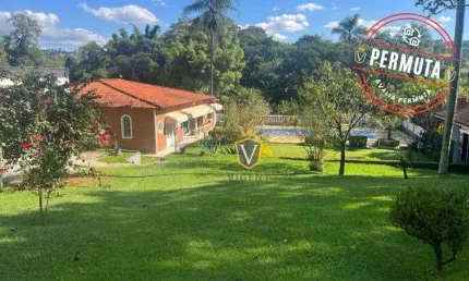 Chácara com 2 casas térreas à venda Chácara São Francisco - Currupira - Jundiaí/SP