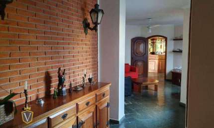 Casa com 4 dormitórios à venda, 600 m² por R$ 1.900.000,00 - Jacaré - Cabreúva/SP