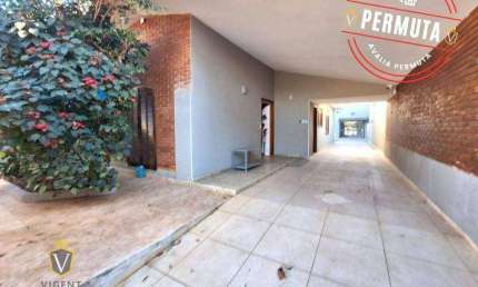 Casa com 5 quartos à venda na Rua Holanda, Jardim Cica, Jundiaí