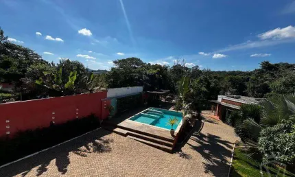Chácara com 7 dormitórios à venda, 2600 m² por R$ 2.500.000,00 - Ivoturucaia - Jundiaí/SP