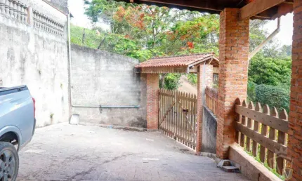 Chácara com 3 dormitórios para alugar, 11000 m² por R$ 4.550/mês - Parque Espelho  D Água - Jundiaí/SP
