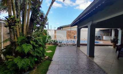 Casa com 3 dorms, Caiçara, Praia Grande - R$ 1.5 mi, Cod: 4246
