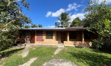Casa com 2 quartos para alugar na Rua Agapanto, Vargem Grande, Rio de Janeiro