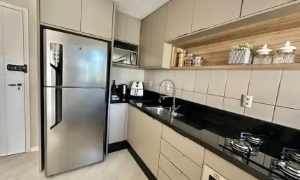Excelente Apartamento à Venda no Bairro Ponta de Baixo!