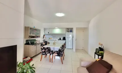 Apartamento com 3 quartos à venda na Praia Comprida, São José 