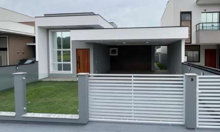 Exclusiva Casa Lisboa 3 - Espaço e Sofisticação em 116m²!