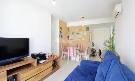 Apartamento de 2 quartos com 2 vagas à venda no bairro Cristo Redentor em Porto Alegre