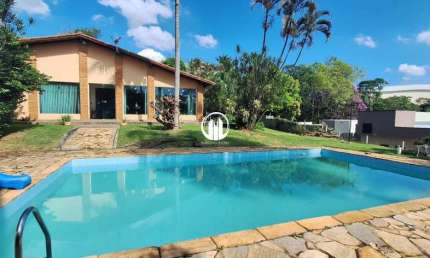 Casa à venda com 4 dormitórios (2 suítes) - Chácara Morada Mediterrânea, Jundiaí-SP.