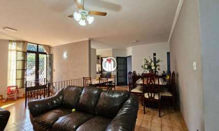 Casa a venda com 4 dormitórios sendo 2 suítes - Jardim da Fonte - Jundiaí - SP