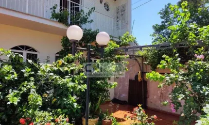 Casa com 4 quartos à venda na Rua Barretos, 381, Veraliz, Londrina