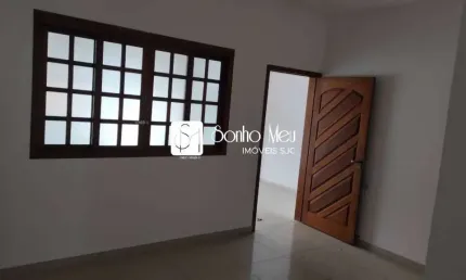 VENDA SOBRADO COM 3 QUARTOS, 1 SUÍTE, 2 GARAGENS - BOSQUE DOS IPÊS