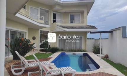 Venda de excelente casa no Cond. Altos da Serra V - Urbanova