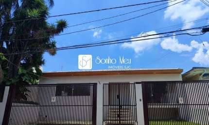 Locação de linda casa reformada na melhor Localização do Jd Esplanada - SJC