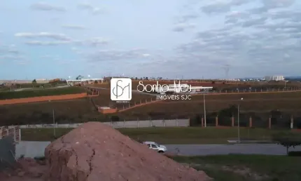 Venda de Terreno em Condomínio de Alto Padrão Alphaville I - SJC