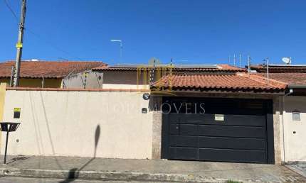 Vende-se Casa Espetacular com 3 quartos no Jardim Florida, Jacarei