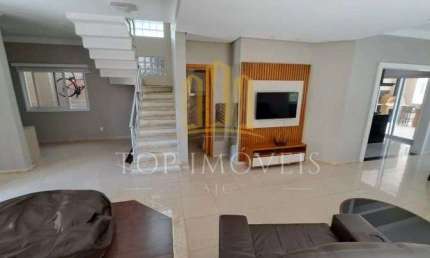 Linda casa recem construida com 3 dormitorios 3 suites repleta de planejados piscina privativa