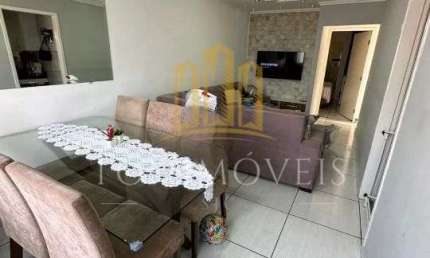 Linda Casa localizada em condominio fechado em Jacarei com planejados